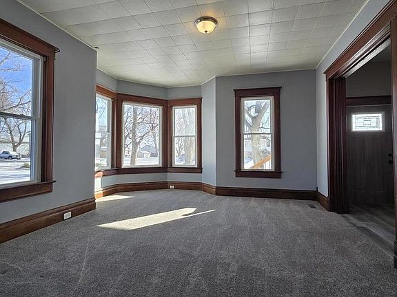 5th image of 2265 N 3806th Rd