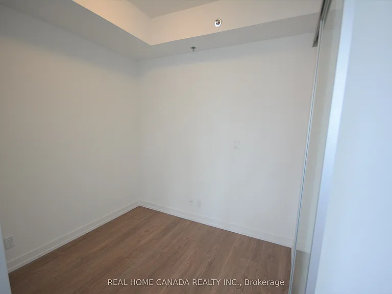 203 College St #1907 — Photo 8