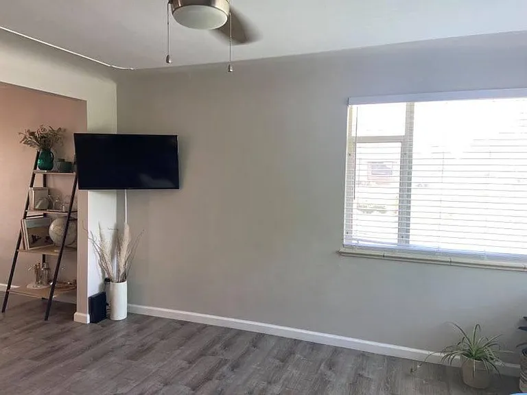 3207 Jasmine St — Photo 5