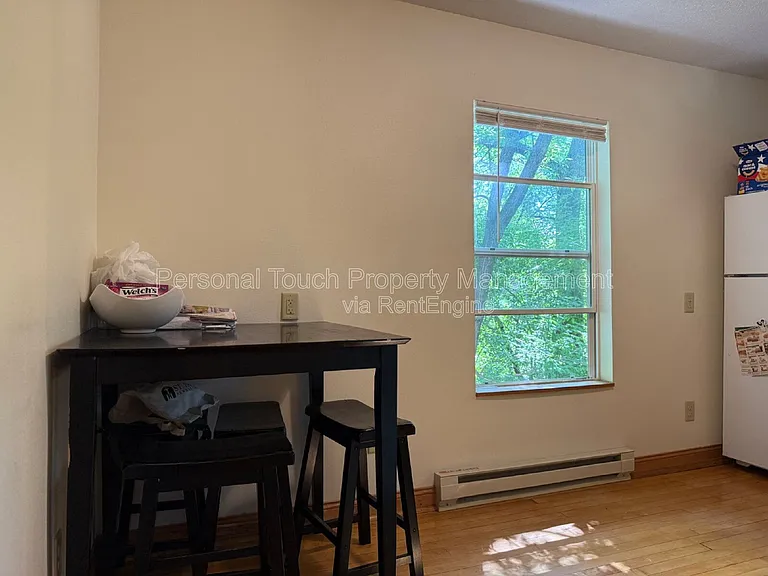 411 4th Ave S #3 — Photo 10