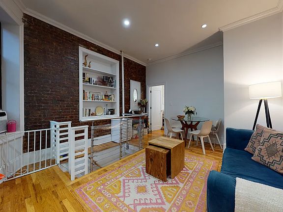 2nd image of 204 W 81st St APT 1