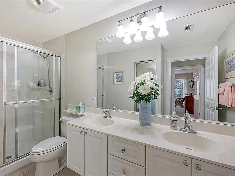 11605 Garessio Ln — Photo 27