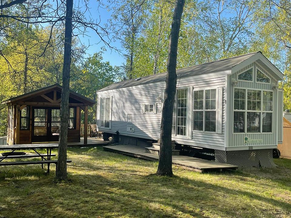 1st image of 30711 Whitebirch Way