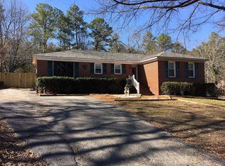 104 Dorsey St, Calhoun, GA 30701