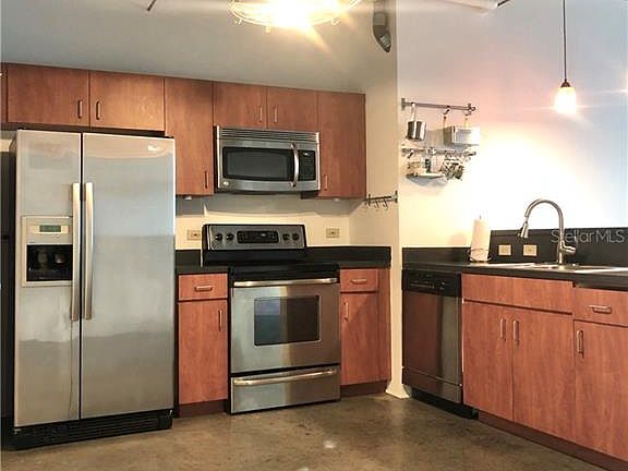 4th image of 10 N Summerlin Ave Unit 43