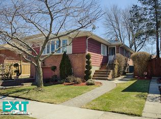 20818 26th Ave, Bayside, NY 11360