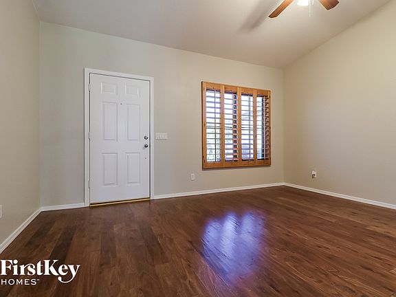 5th image of 1711 W Hiddenview Dr