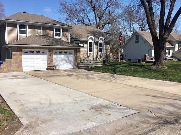 3rd image of 10612 W 48th St