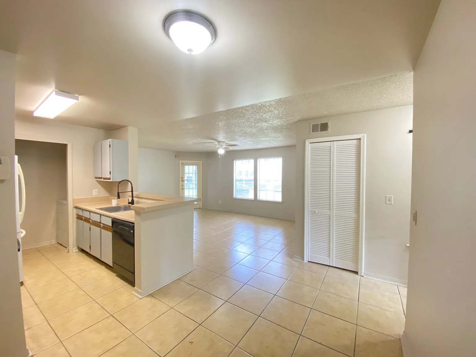 6100 Westgate Drive. Unit #103 - 1 — Photo 4