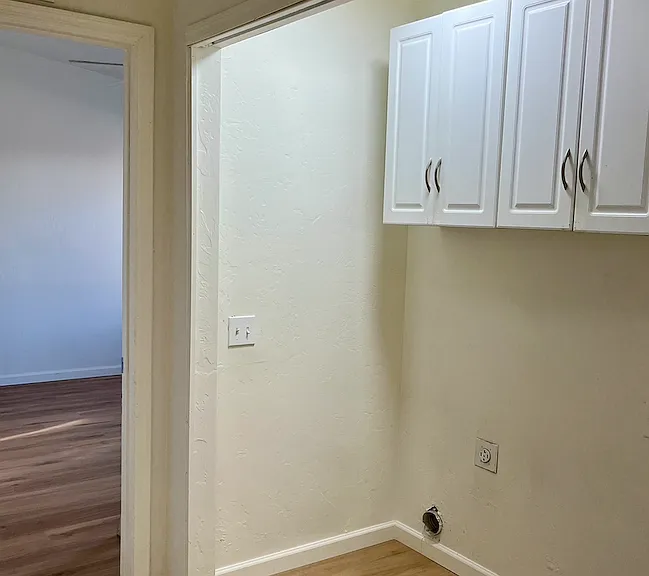 4454 E 3rd St #2 — Photo 19