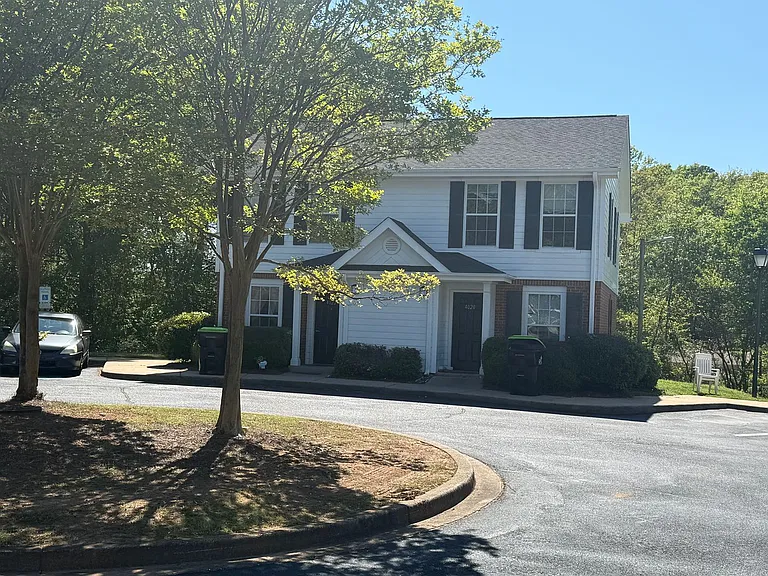 Creekside Retreat Townhomes — Photo 16