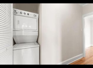 3606 W Dickens Ave #3W, Chicago, IL 60647