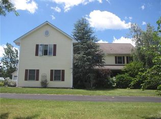 195 Kemmerer Rd, Moore Twp, PA 18064