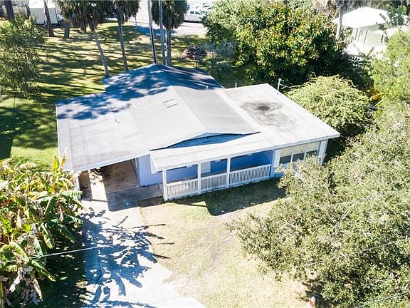 3rd image of 14301 Clamshell Ln