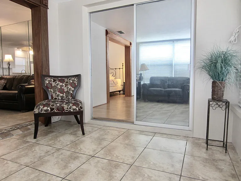 4512 Floramar Ter — Photo 17