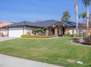 9910 Theodora Ave, Bakersfield, CA 93312