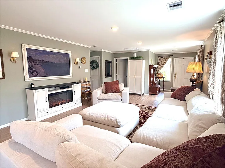 532 Flower Reed Ct — Photo 9