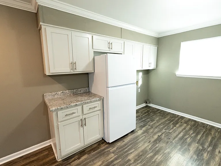 605 3rd Ave NE #605 — Photo 3