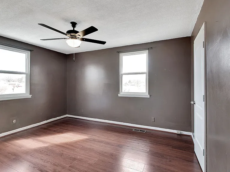 729 Welsey Dr — Photo 13