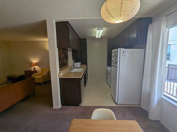 5th image of 1831 Purdue Ave APT 104