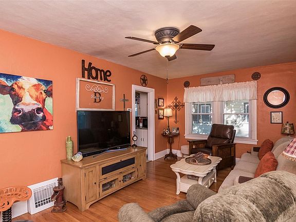4th image of this home