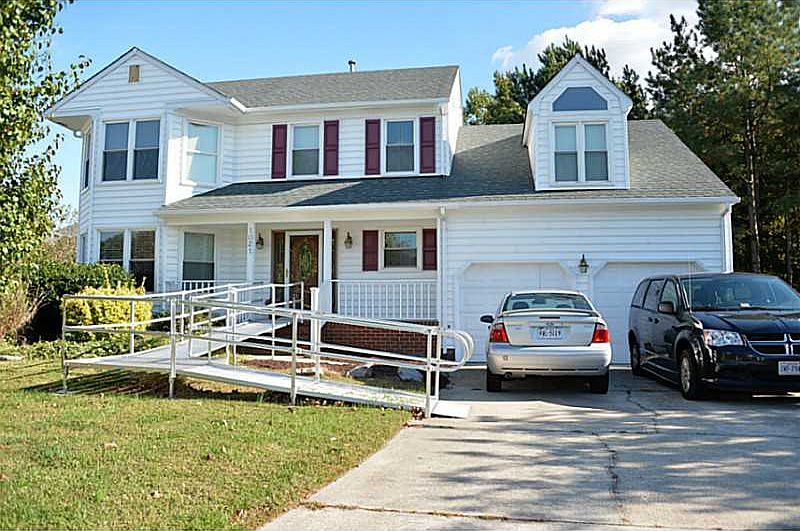 1st image of 1021 Austenwood Ct