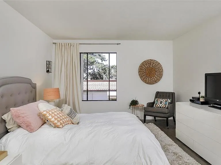 Master bedroom (furniture not included)