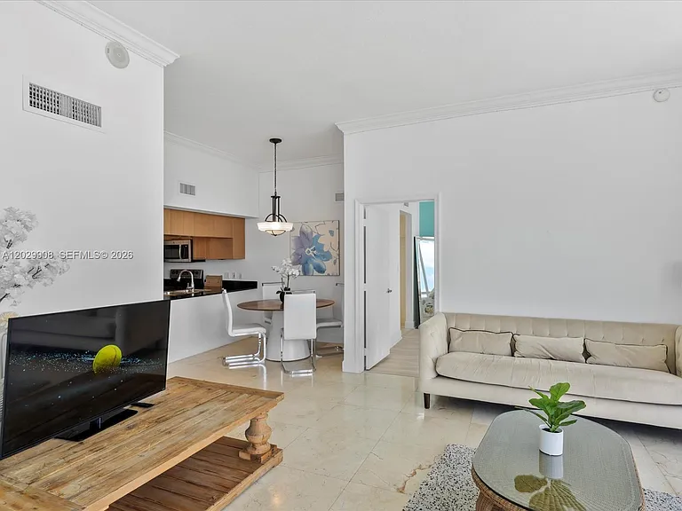 1750 N Bayshore Dr #5601 — Photo 12