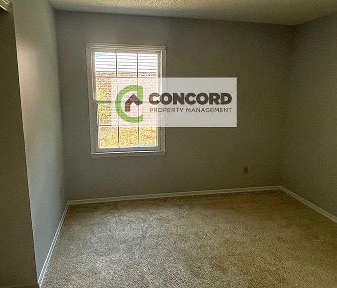 3327 Darden Rd — Photo 16