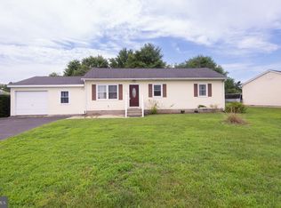 215 Glen Oak Cir, Hurlock, MD 21643