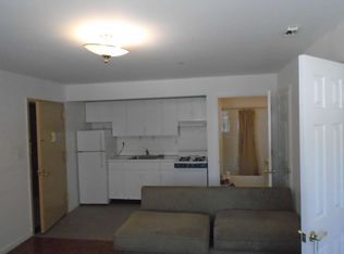 3115 30th St APT 1F, Astoria, NY 11106