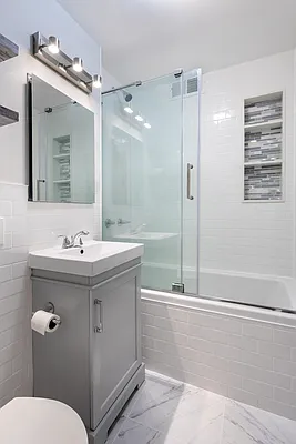 Sold by Sotheby's International Realty | media 10