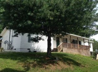 729 W Fort St #A, Chatsworth, GA 30705