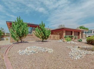 8209 Colfax Ave NE, Albuquerque, NM 87109