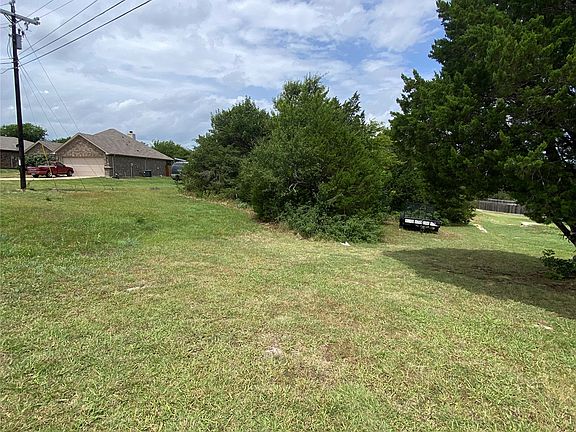 3rd image of 4043 Apache Cir
