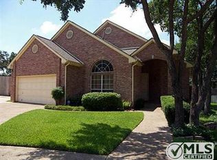 2400 Peach Blossom Ct, Bedford, TX 76021