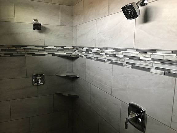 4th image of 2214 Coolwater St