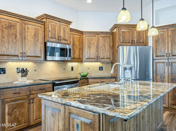 13640 N Gold Cholla Pl, Marana, AZ 85658