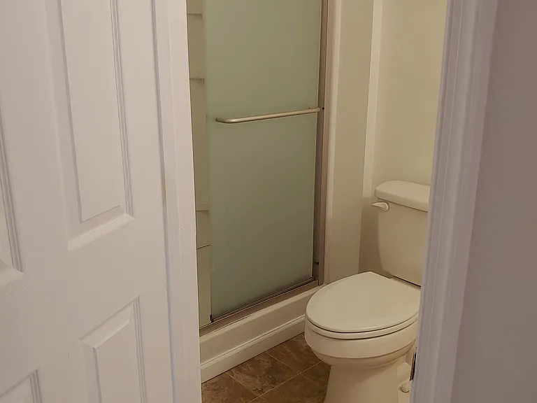 8614 Spruce Run Ct — Photo 32
