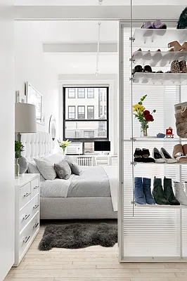 Sold by Compass | media 6