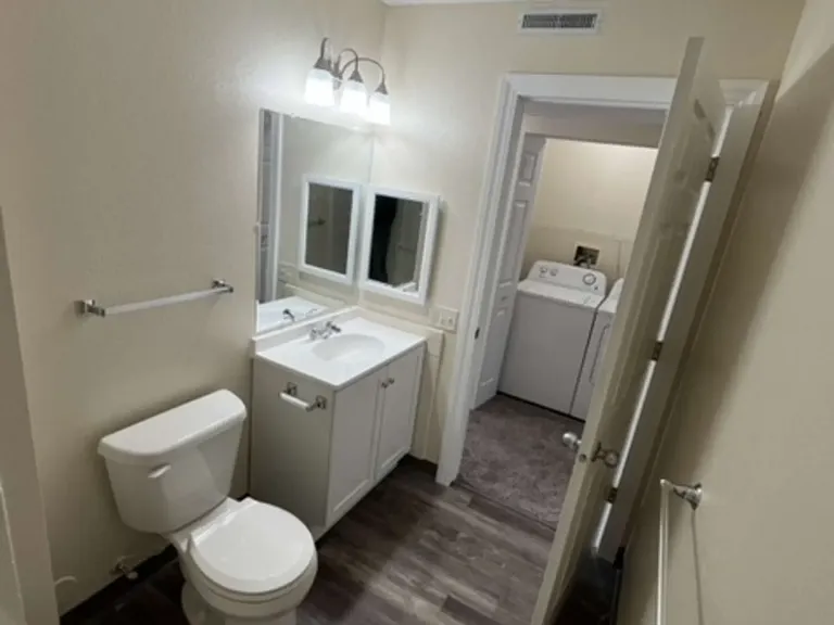 Wild River Townhomes — Photo 7