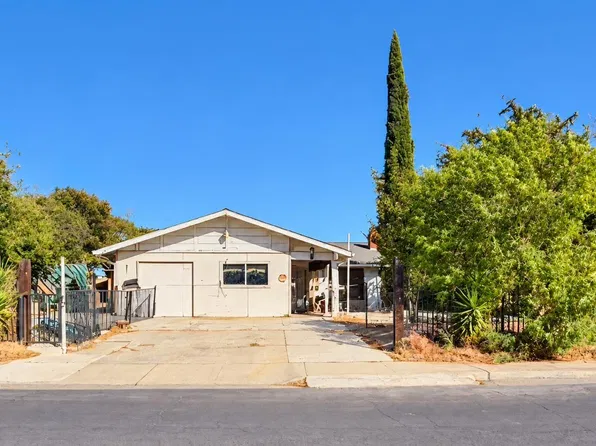 5 Salisbury Dr, Pittsburg, CA 94565