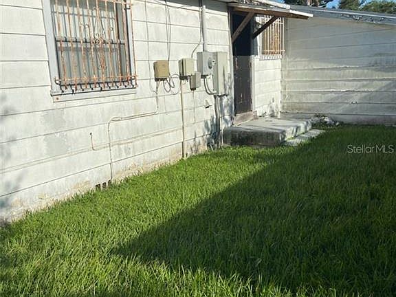 3rd image of 801 17th Ave S