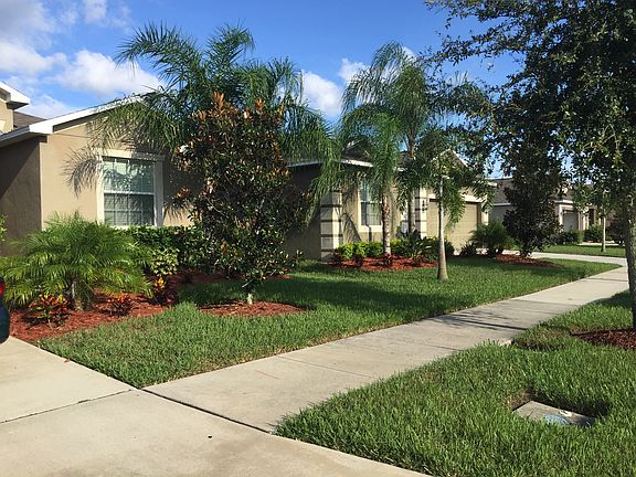 2nd image of 2133 Roanoke Springs Dr