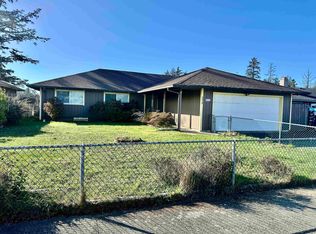 373 Grant Ave, Crescent City, CA 95531