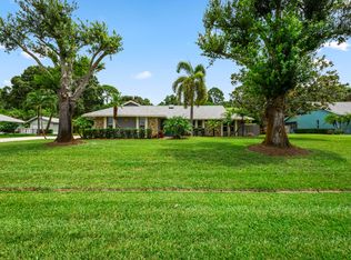 2425 SE Delano Rd, Port Saint Lucie, FL 34952