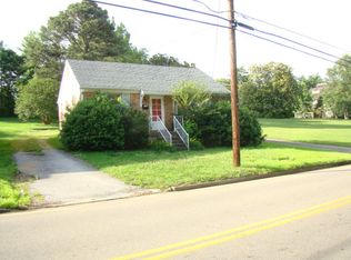 1208 Chickasaw Rd, Paris, TN 38242