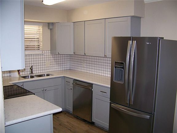 3rd image of 5608 Cougar Dr APT 119