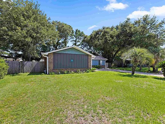 4th image of 2558 Amberjack Ct