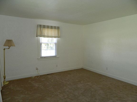 5th image of 5253 Ashby St